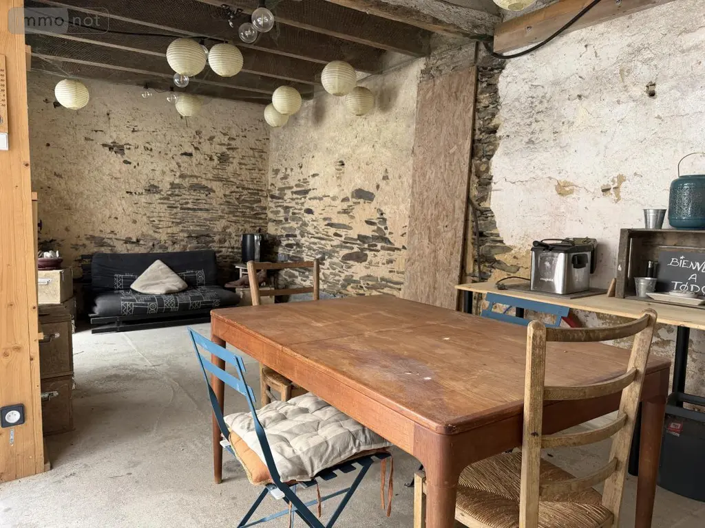 Maison a vendre La Pouëze 49370 Maine-et-Loire 49 168 m2 7 pièces 214840 euros 49098-1424 003