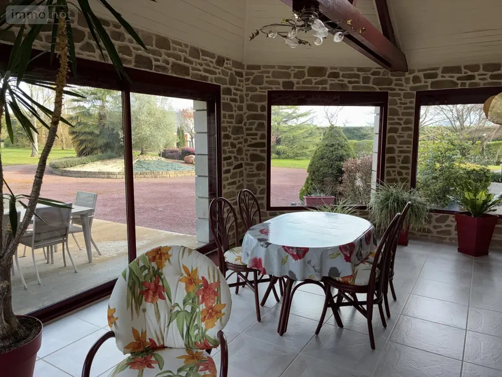 Maison a vendre Soulgé-sur-Ouette 53210 Mayenne 53 260 m2 8 pièces 468000 euros 53004-1309 020