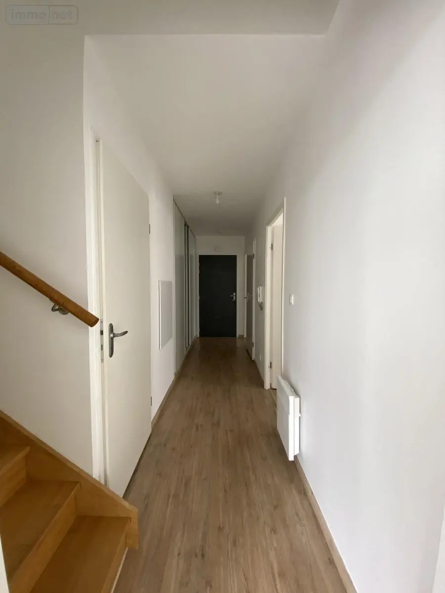 Location appartement Sainte-Luce-sur-Loire 44980 Loire-Atlantique 44 106 m2 1404 euros 44039-L330 007