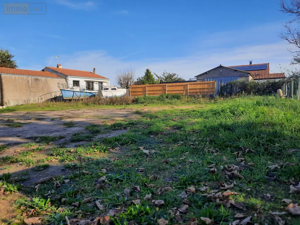 Terrain a batir a vendre Sallertaine 85300 Vendée 85 69900 euros 85091-5187 003