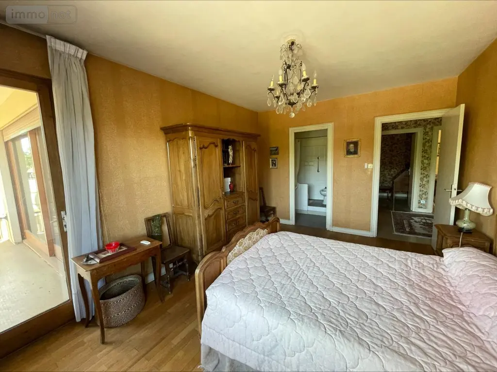 Appartement a vendre Bourg-en-Bresse 01000 Ain 01 128 m2 5 pièces 165000 euros 01083-1978 014