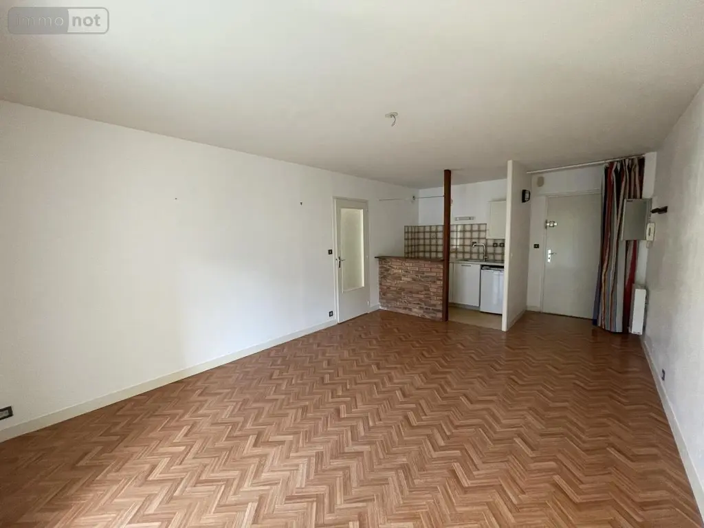 Location appartement Saint-Malo 35400 Ille-et-Vilaine 35 46 m2 610 euros 35084-L380 002