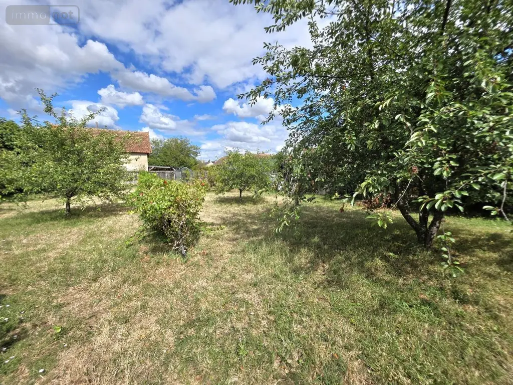 Maison a vendre Mehun-sur-Yèvre 18500 Cher 18 144 m2 5 pièces 267240 euros 18058-35 012