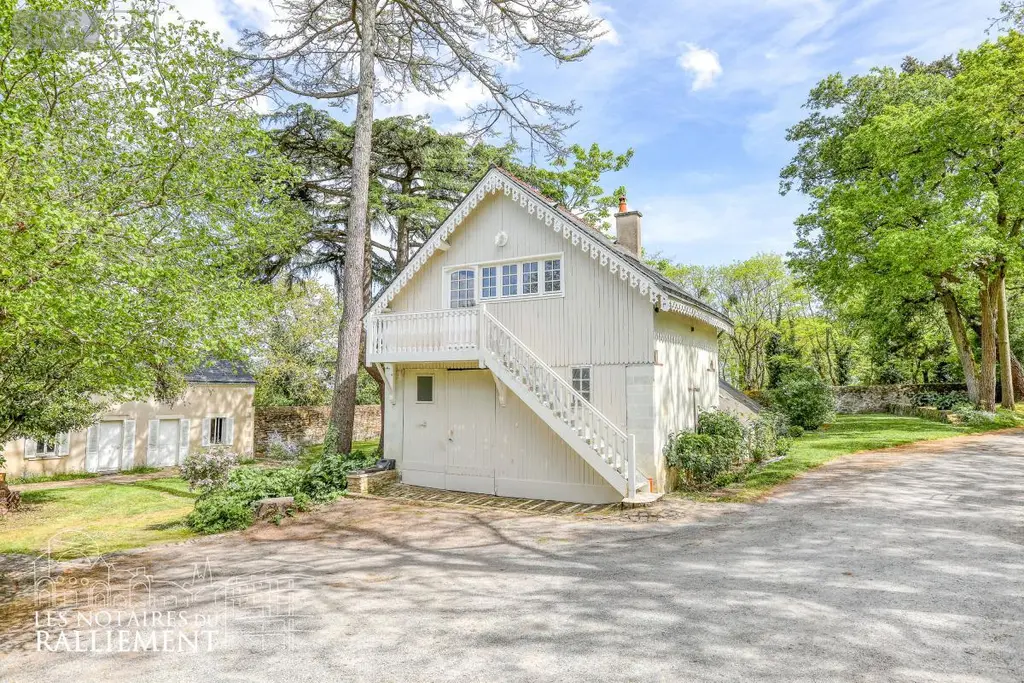 Maison a vendre Angers 49100 Maine-et-Loire 49 282 m2 10 pièces 1580000 euros 49009-1373 013