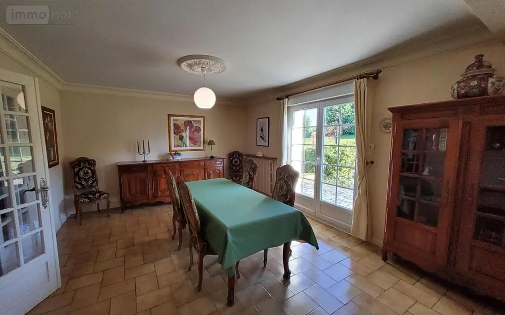 Maison a vendre Carhaix-Plouguer 29270 Finistère 29 166 m2 7 pièces 262500 euros 29066-3840 008