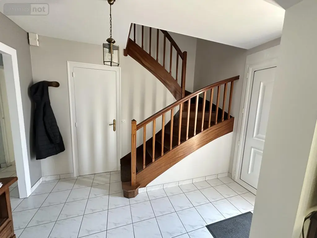 Maison a vendre Saint-Georges-de-Montaigu 85600 Vendée 85 141 m2 5 pièces 217800 euros 85020-1551 004