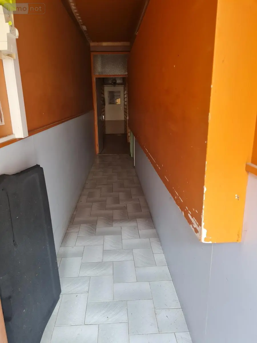Immeuble de rapport a vendre Montoire-sur-le-Loir 41800 Loir-et-Cher 41 100 m2 99800 euros 41059-940 004