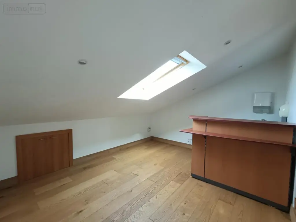 Location fonds et murs commerciaux Plémet 22210 Côtes-d'Armor 22 165 m2 1080 euros 22115-L337 010
