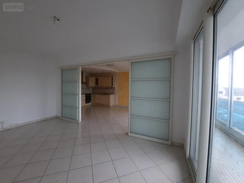 Appartement a vendre Saint-Gilles-Croix-de-Vie 85800 Vendée 85 65 m2 3 pièces 257400 euros 85091-5181 003