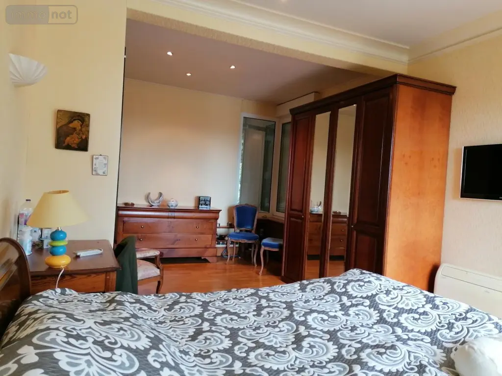 Maison a vendre Descartes 37160 Indre-et-Loire 37 414 m2 21 pièces 367500 euros 37082-299 012