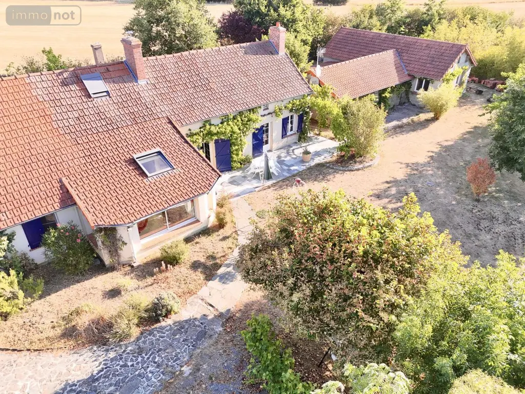 Maison a vendre Mauges-sur-Loire 49620 Maine-et-Loire 49 166 m2 8 pièces 356320 euros 49019-3566 002