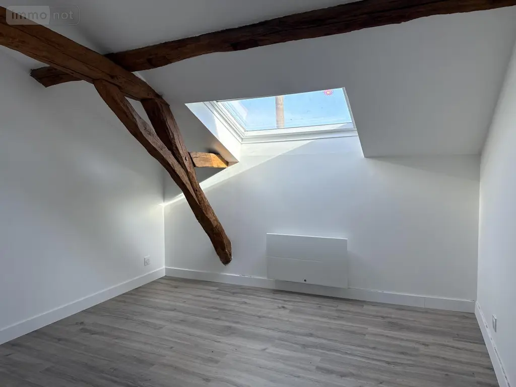 Location maison Jallais 49510 Maine-et-Loire 49 71 m2 3 pièces 620 euros 49058-L899 006