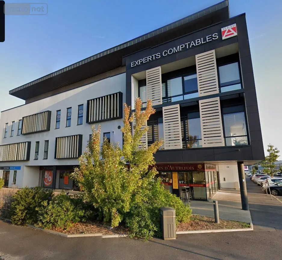 Fonds et murs commerciaux a vendre Saint-Malo 35400 Ille-et-Vilaine 35 439 m2 1558500 euros 35104-1759 009