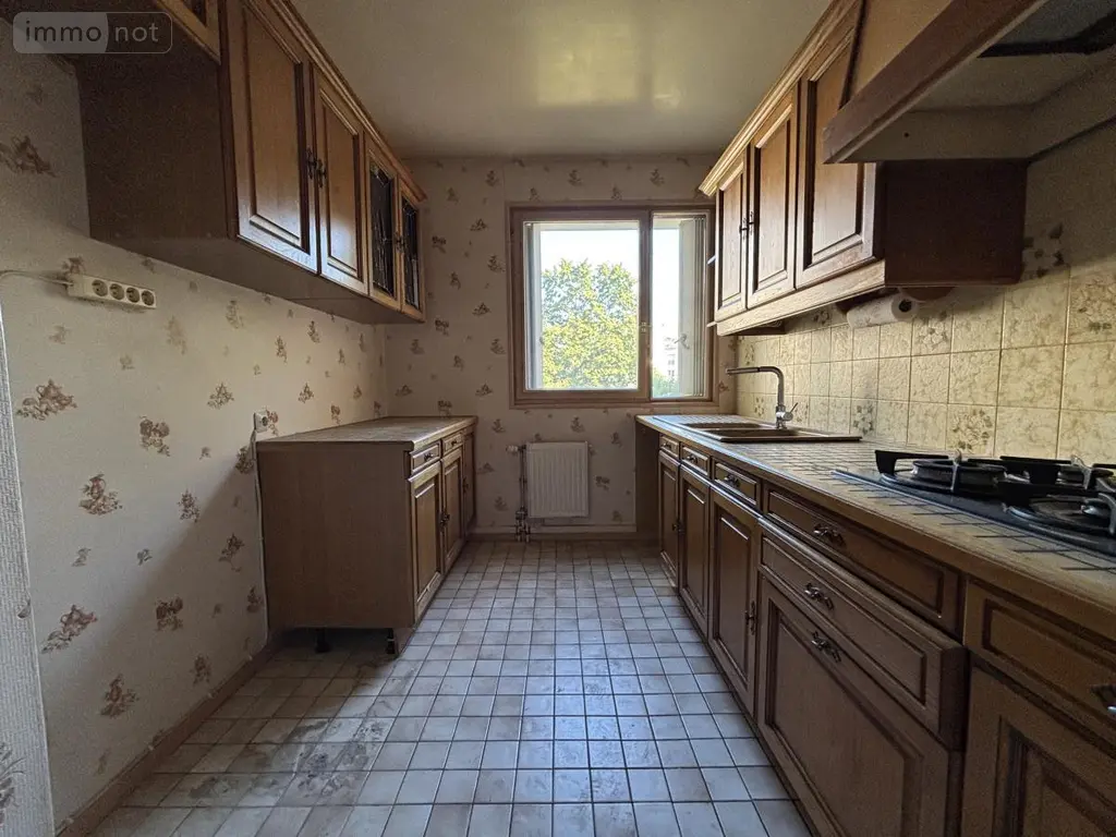 Appartement a vendre Montigny-le-Bretonneux 78180 Yvelines 78 93 m2 5 pièces 268800 euros 27063-1490 005
