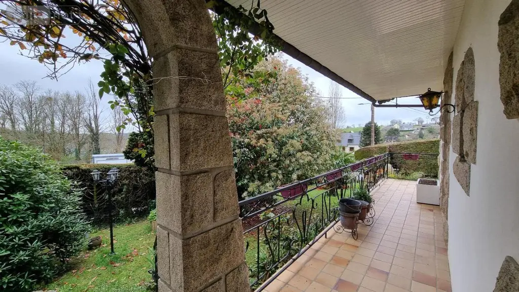 Maison a vendre Callac 22160 Côtes-d'Armor 22 142 m2 6 pièces 220500 euros 29066-3854 002