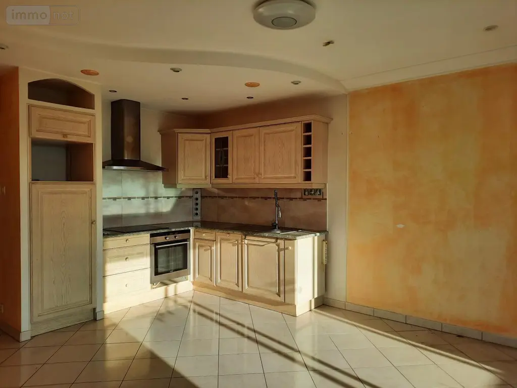 Appartement a vendre Saint-Gilles-Croix-de-Vie 85800 Vendée 85 65 m2 3 pièces 257400 euros 85091-5181 006