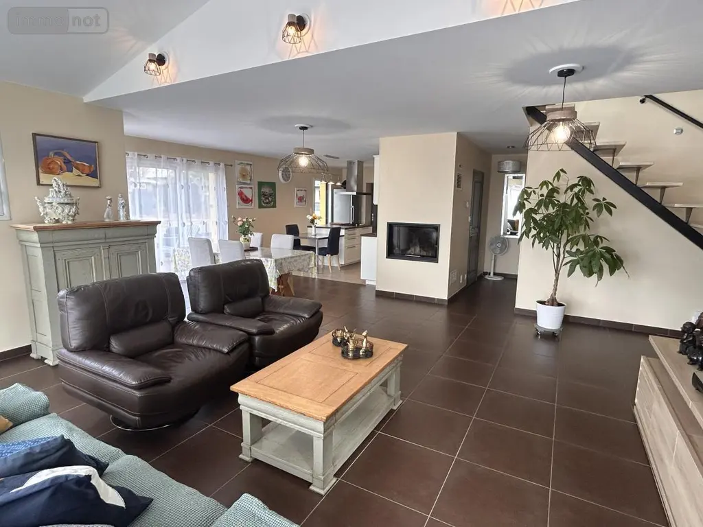 Maison a vendre Quelneuc 56910 Morbihan 56 146 m2 6 pièces 329000 euros 56046-1389 003