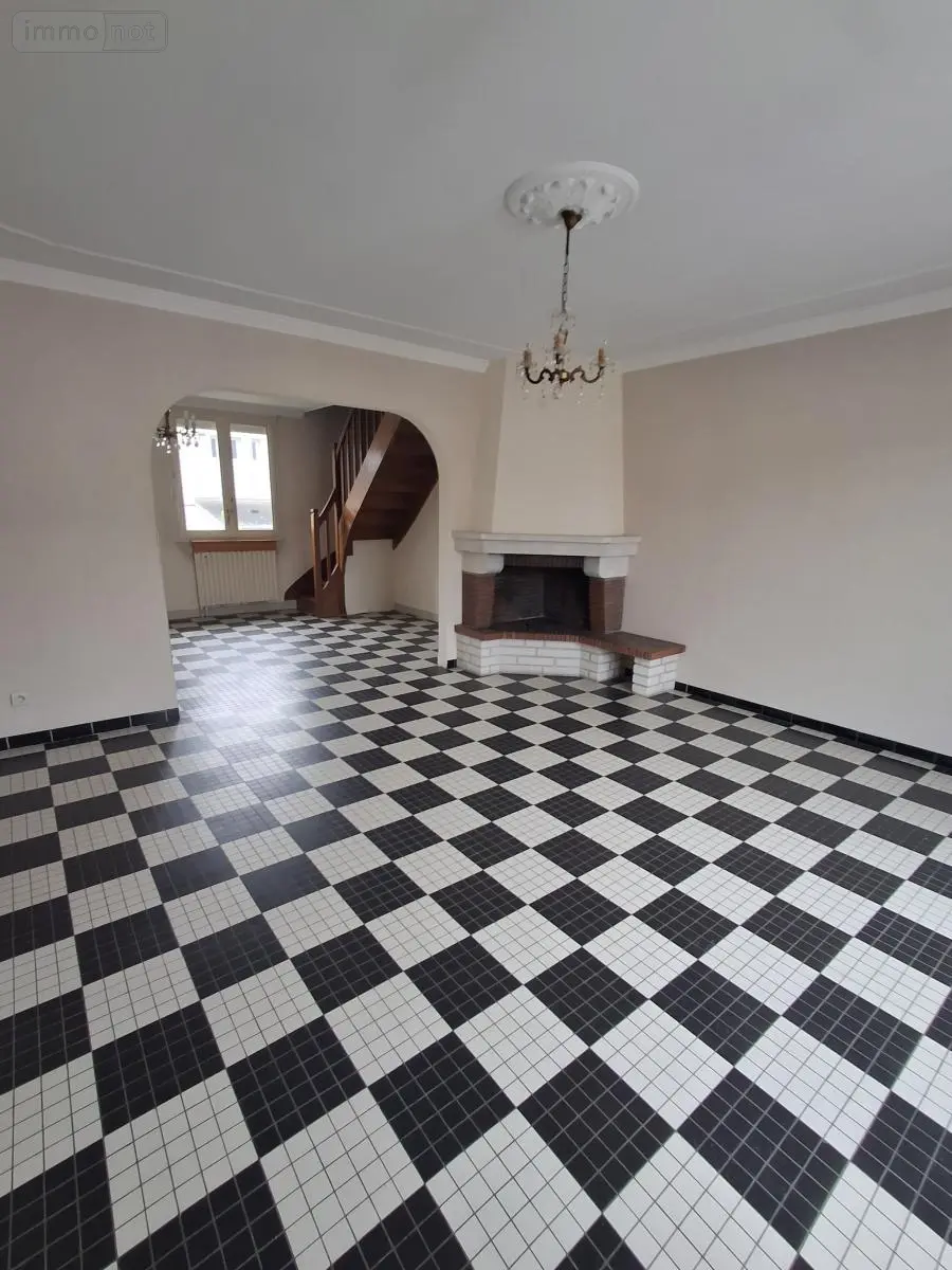 Maison a vendre La Flèche 72200 Sarthe 72 66 m2 2 pièces 137000 euros 72042-529 004