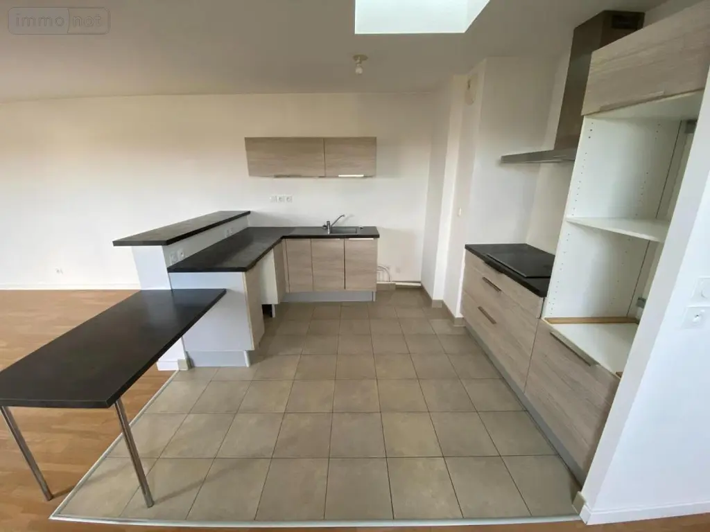 Location appartement Nantes 44000 Loire-Atlantique 44 140 m2 2181 euros 44039-L329 002