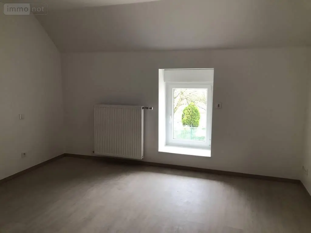 Location appartement Brevans 39100 Jura 39 92 m2 3 pièces 825 euros 39033-L633 004