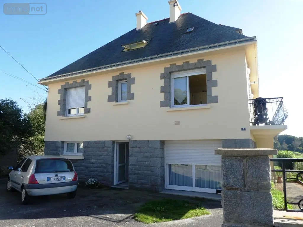 Immeuble de rapport a vendre Guémené-sur-Scorff 56160 Morbihan 56 206 m2 229800 euros 56075-2192 002