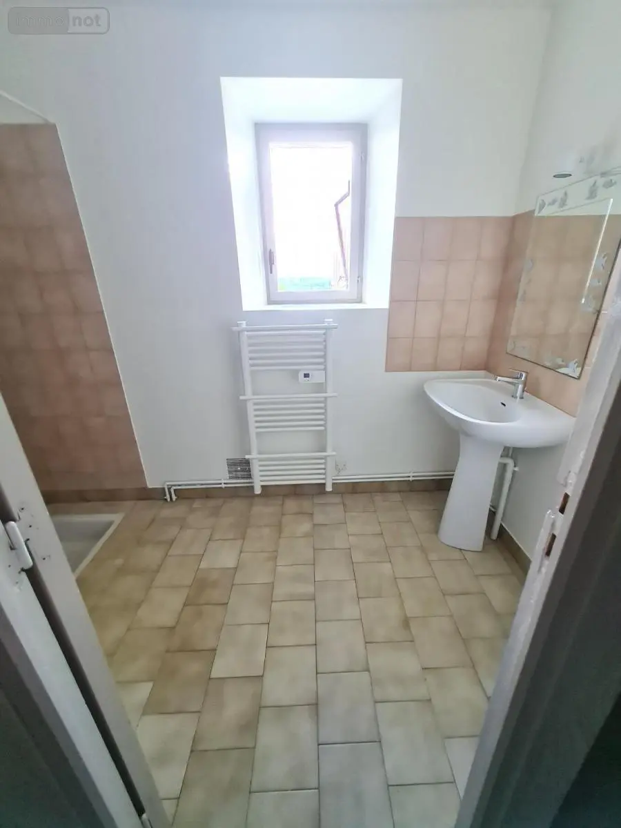 Location maison Villedieu-le-Château 41800 Loir-et-Cher 41 59 m2 2 pièces 460 euros 41059-L211 008