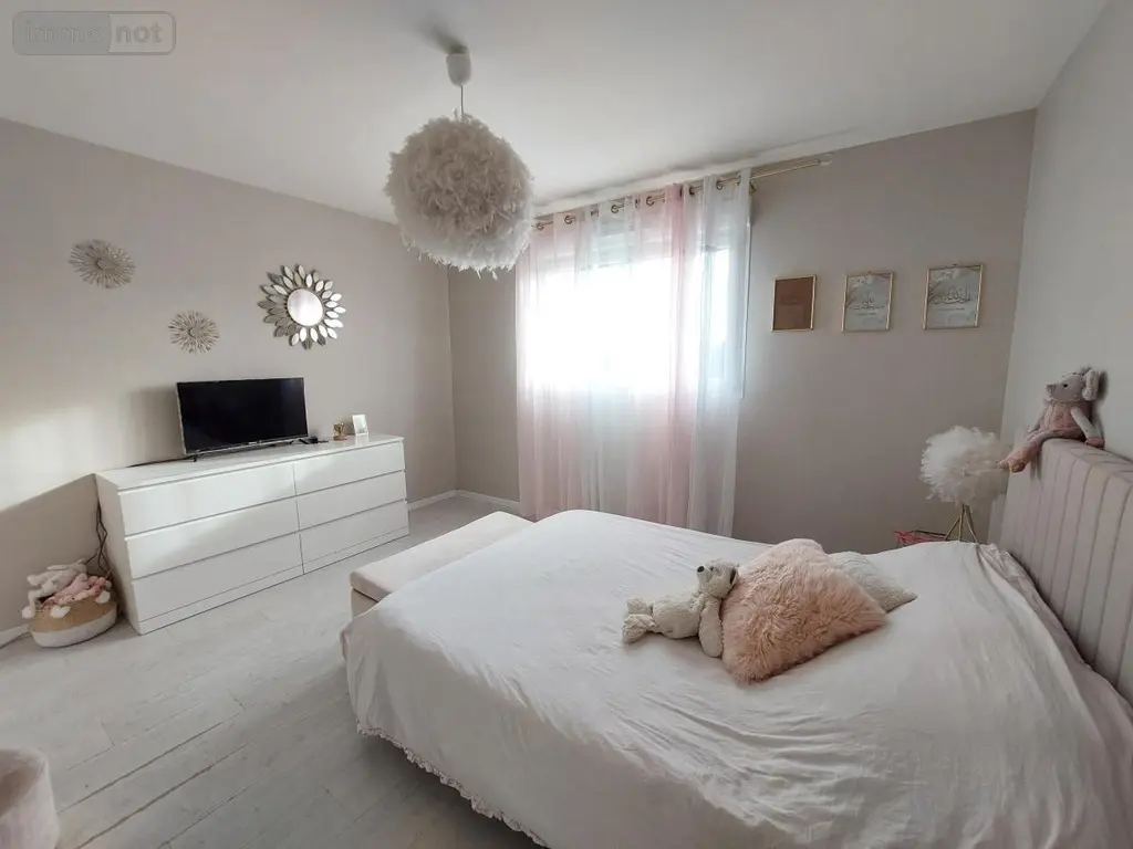 Maison a vendre Cossé-le-Vivien 53230 Mayenne 53 180 m2 8 pièces 327600 euros 53032-1018 008