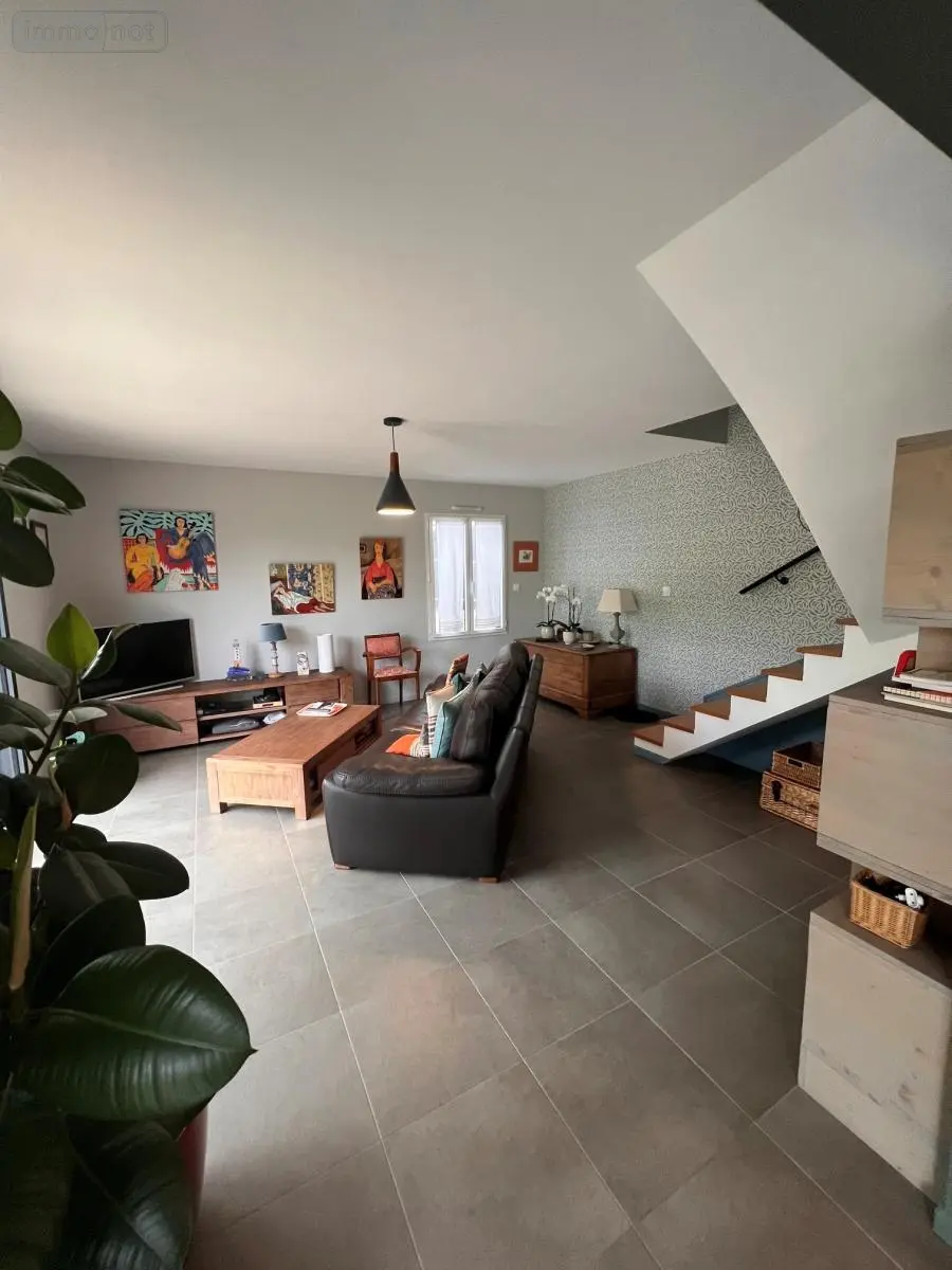 Maison a vendre Saint-Rémy-la-Varenne 49250 Maine-et-Loire 49 149 m2 4 pièces 380400 euros 49107-1148 006
