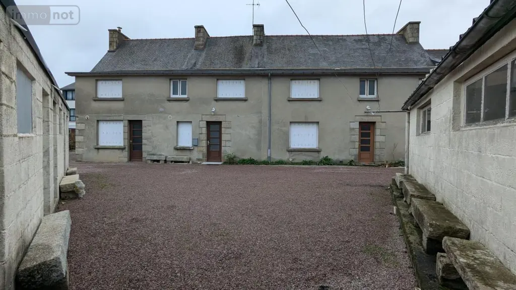 Immeuble de rapport a vendre Perros-Guirec 22700 Côtes-d'Armor 22 318 m2 671840 euros 22093-103 010