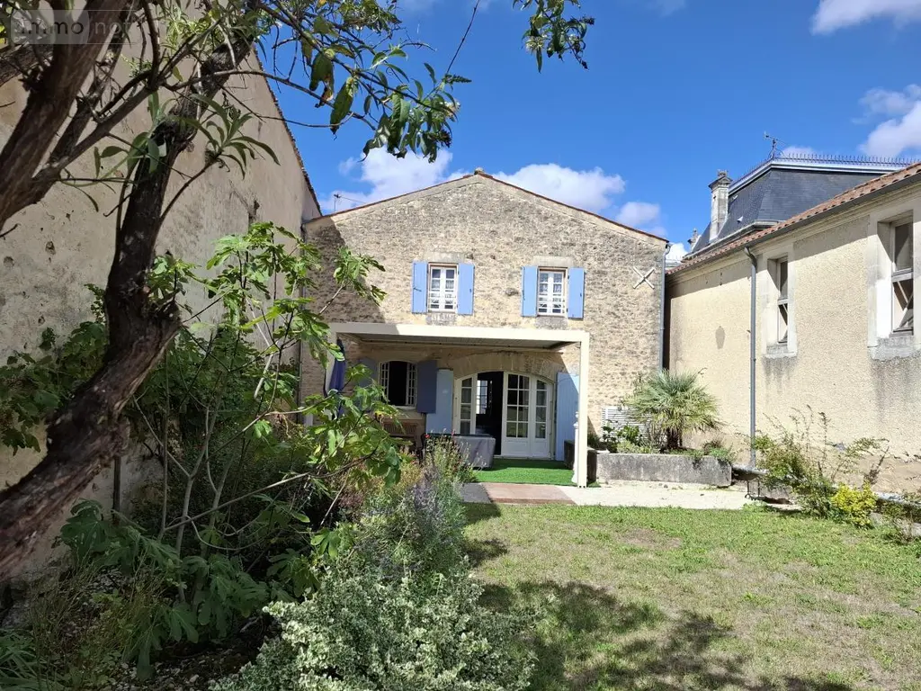 Maison a vendre Loulay 17330 Charente-Maritime 17 200 m2 7 pièces 269644 euros 17111-751 002
