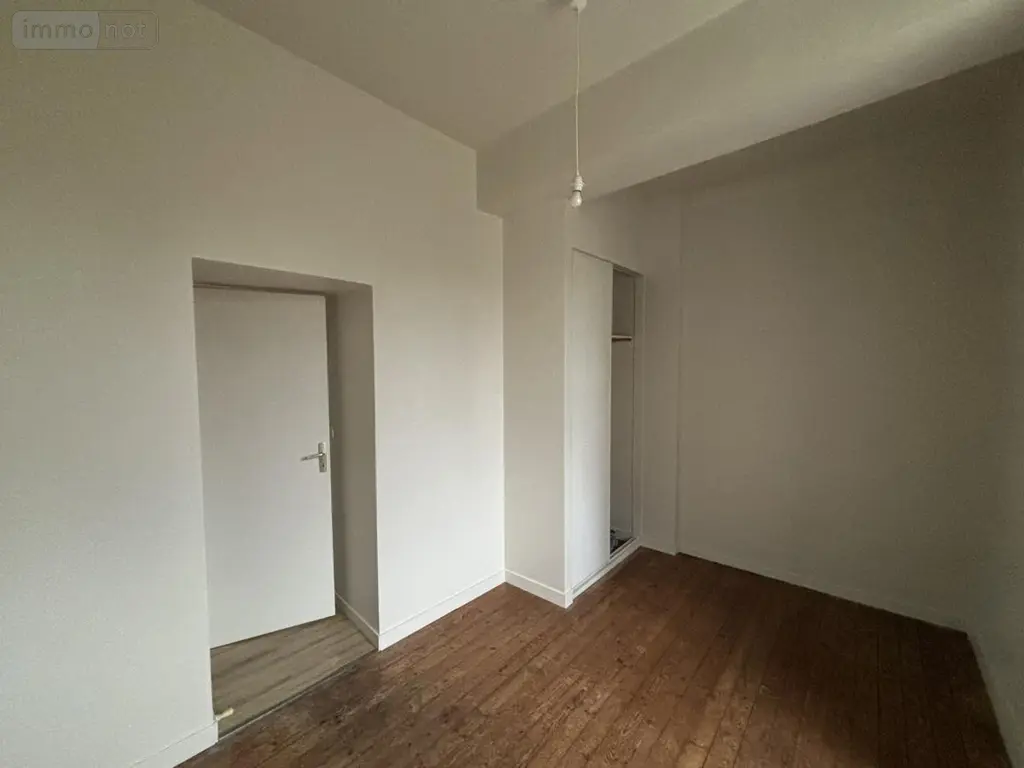 Location appartement Mayenne 53100 Mayenne 53 34 m2 2 pièces 450 euros 53005-L481 004