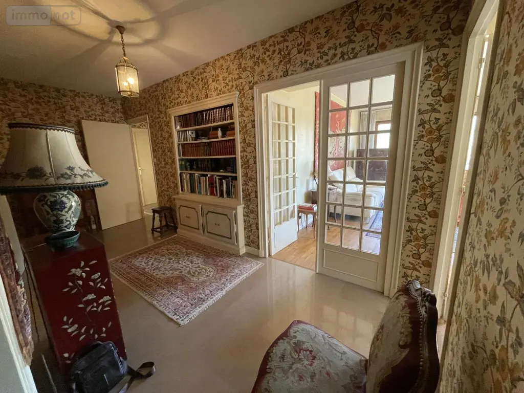 Appartement a vendre Bourg-en-Bresse 01000 Ain 01 128 m2 5 pièces 165000 euros 01083-1978 005