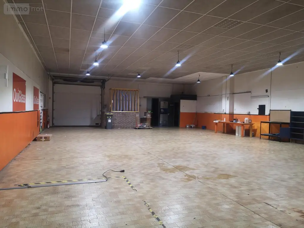 Location fonds et murs commerciaux Cambrai 59400 Nord 59 378 m2 6 pièces 2800 euros 59084-L1518 004