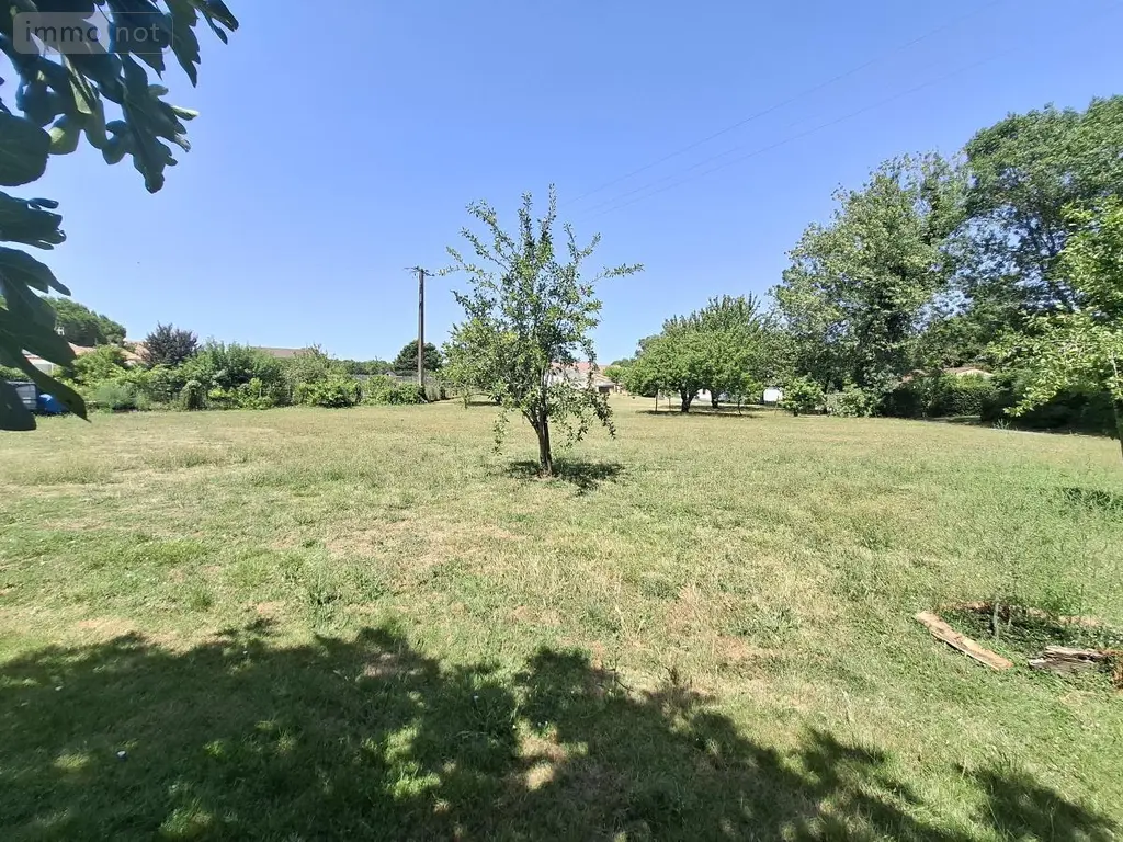 Terrain a batir a vendre Chermignac 17460 Charente-Maritime 17 91845 euros 17111-739 005
