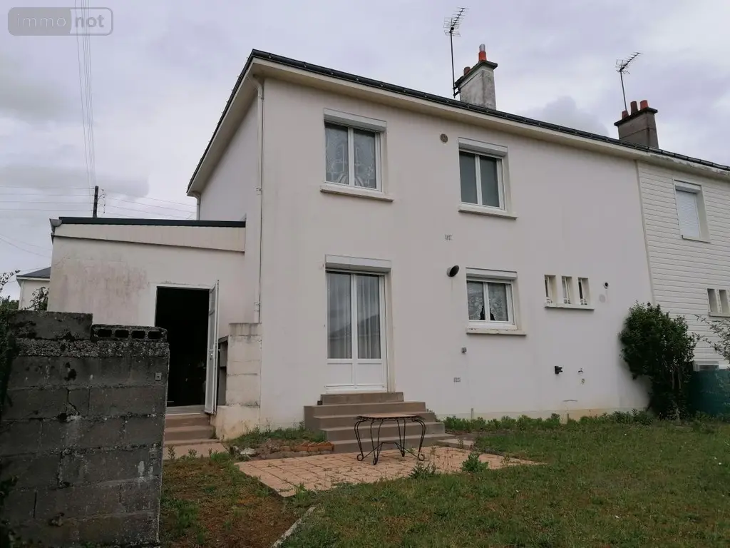 Maison a vendre Descartes 37160 Indre-et-Loire 37 97 m2 5 pièces 89250 euros 37082-323 002