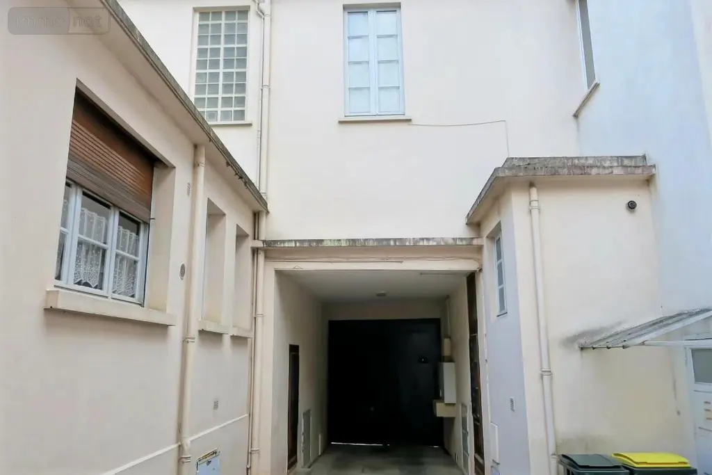 Immeuble de rapport a vendre Bourges 18000 Cher 18 244 m2 343200 euros 18005-1665 015