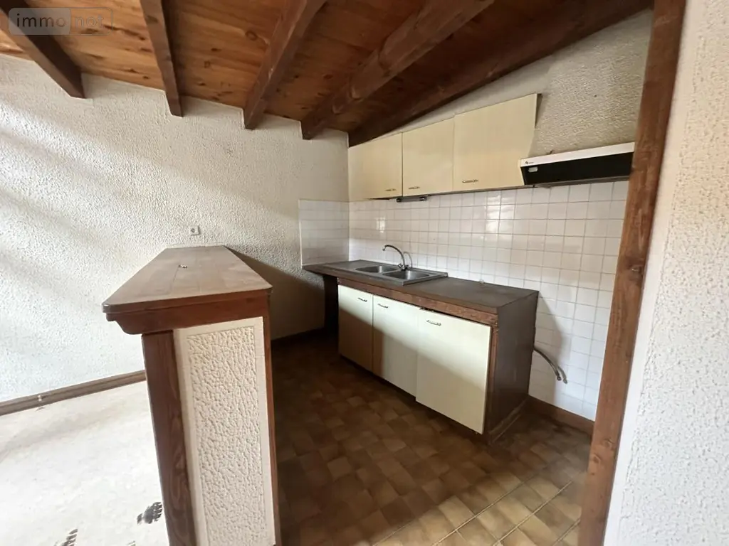Maison a vendre Coren 15100 Cantal 15 200 m2 82680 euros 15046-88 011