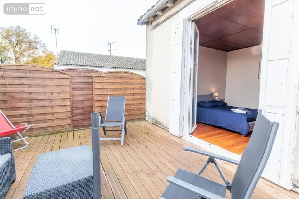 Maison a vendre Jonzac 17500 Charente-Maritime 17 531 m2 20 pièces 772500 euros 1910 011