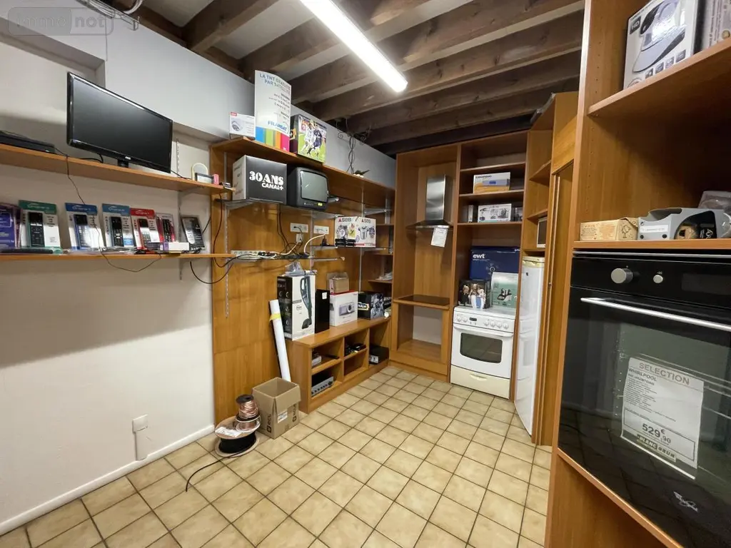 Location fonds et murs commerciaux Cossé-le-Vivien 53230 Mayenne 53 85 m2 550 euros 53032-L285 002