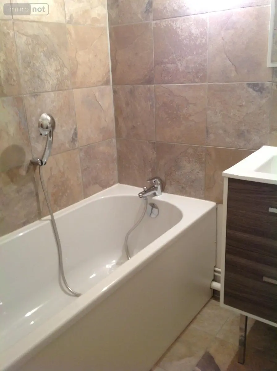 Appartement a vendre Compiègne 60200 Oise 60 53 m2 2 pièces 137200 euros 60051-979 009