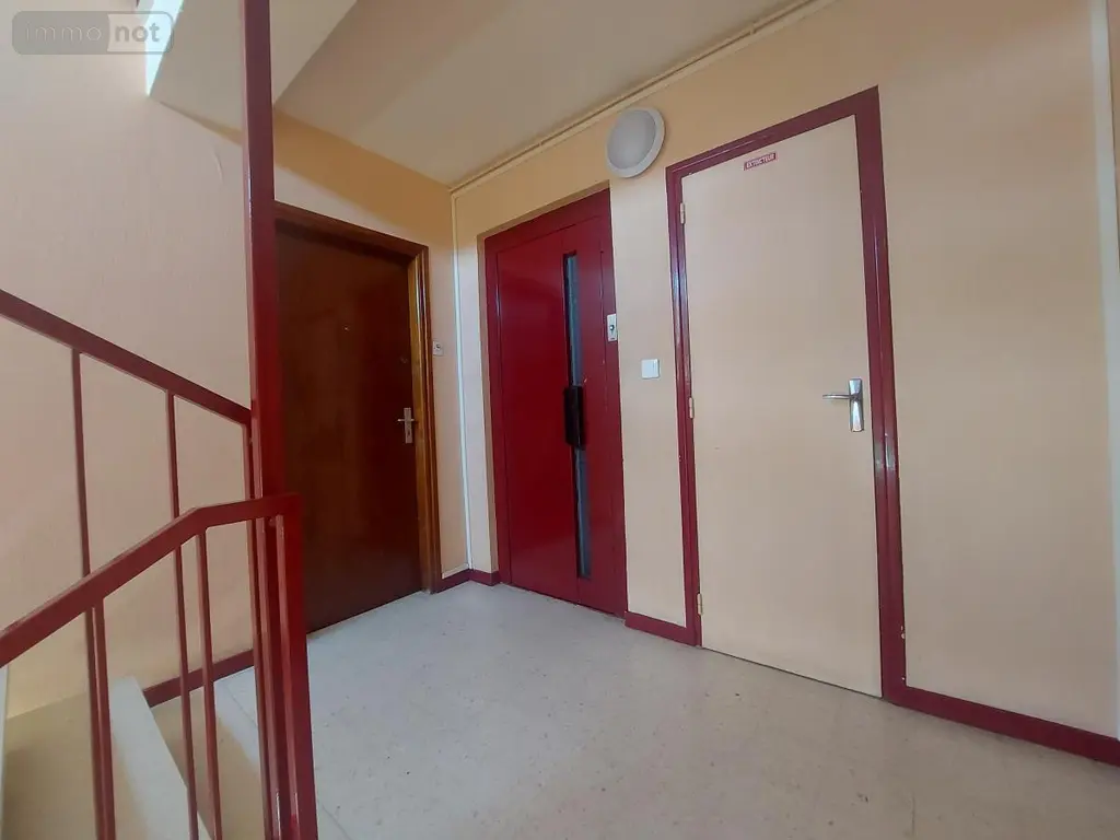 Appartement a vendre Lanester 56600 Morbihan 56 75 m2 4 pièces 156840 euros 56040-685 009