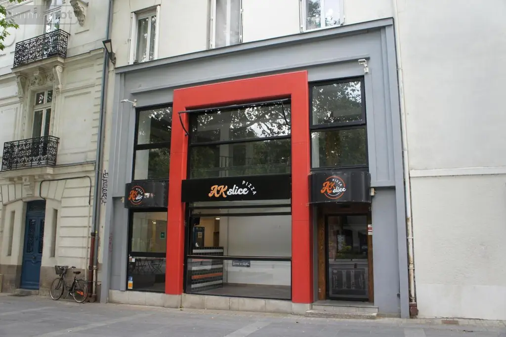 Location fonds et murs commerciaux Nantes 44000 Loire-Atlantique 44 115 m2 2800 euros 35056-L7 003
