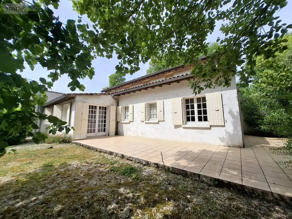 Maison a vendre Saintes 17100 Charente-Maritime 17 405 m2 11 pièces 475000 euros 17111-738 026