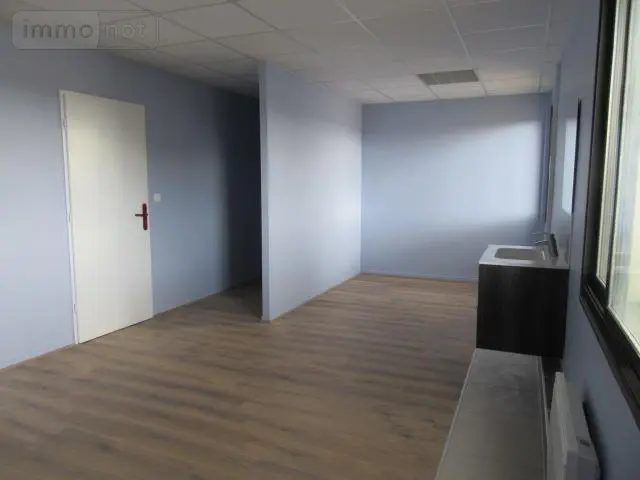 Location fonds et murs commerciaux Montargis 45200 Loiret 45 25 m2 450 euros 45052-L180 004