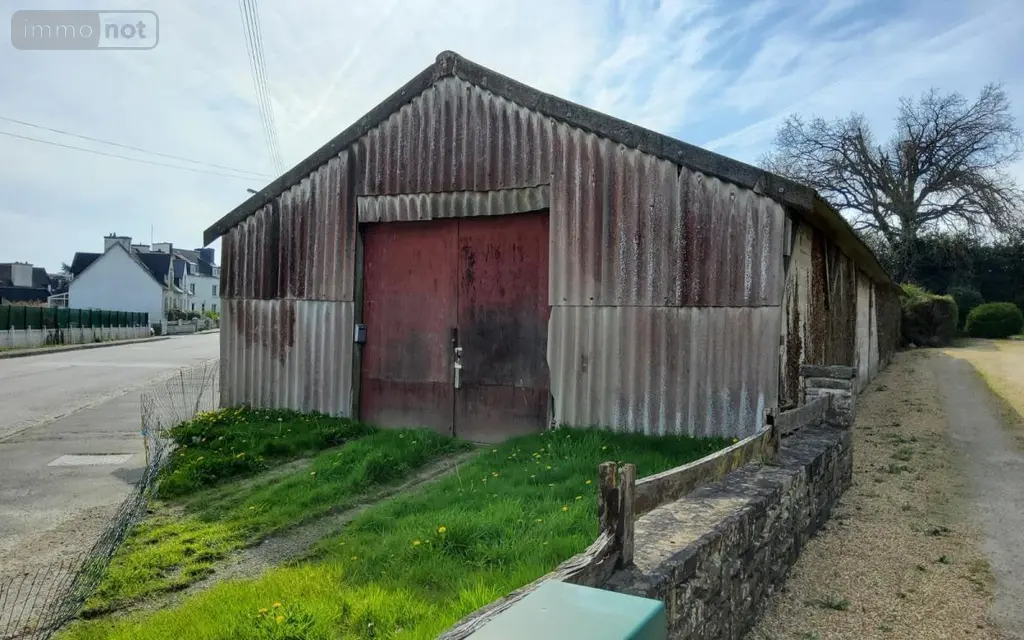 Garage et parking a vendre Carhaix-Plouguer 29270 Finistère 29 262 m2 52500 euros 29066-3860 001