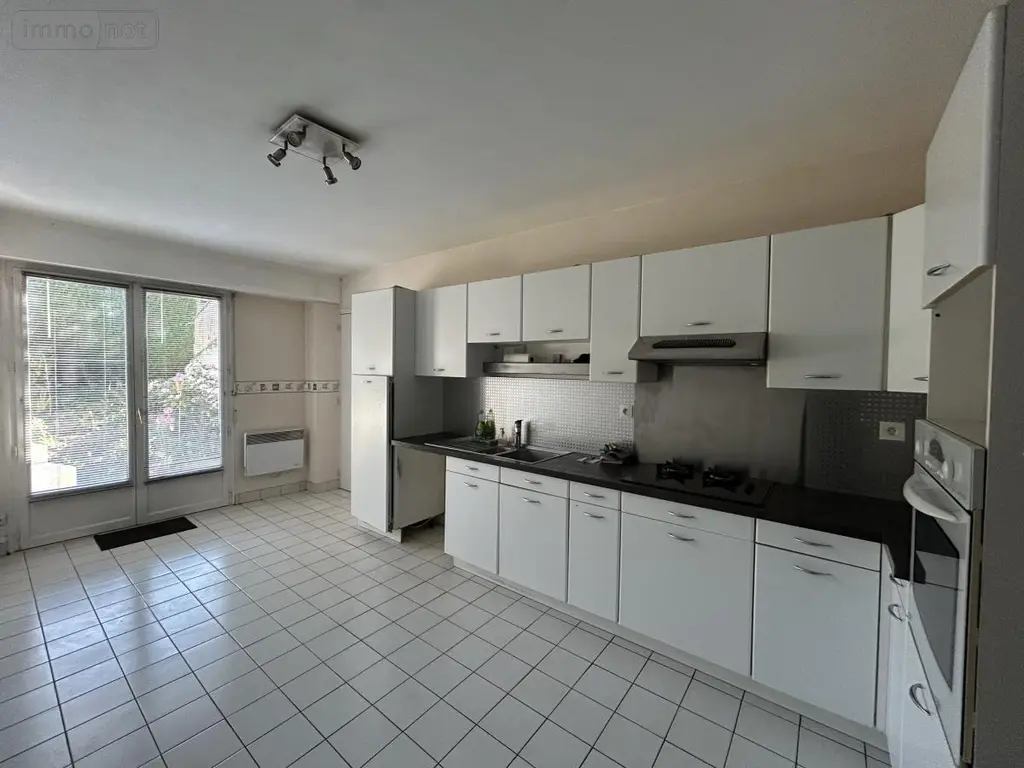 Appartement a vendre Cesson-Sévigné 35510 Ille-et-Vilaine 35 111 m2 6 pièces 302000 euros 35024-1241 002
