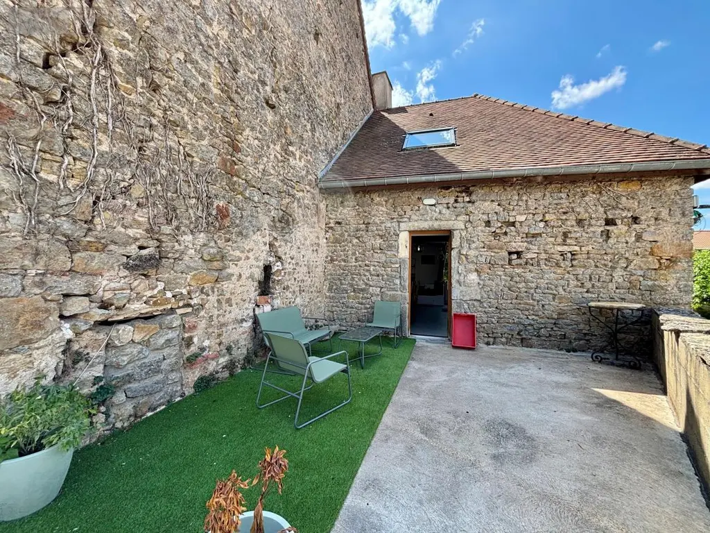 Maison a vendre Saint-Gilles 71510 Saône-et-Loire 71 300 m2 3 pièces 252000 euros 71057-51 012
