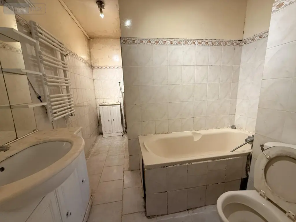 Appartement a vendre Bougival 78380 Yvelines 78 91 m2 3 pièces 400400 euros 80121-2831 003