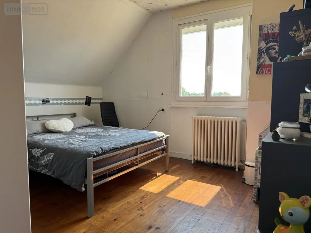 Maison a vendre Pommerit-le-Vicomte 22200 Côtes-d'Armor 22 144 m2 6 pièces 232480 euros 22064-1383 018