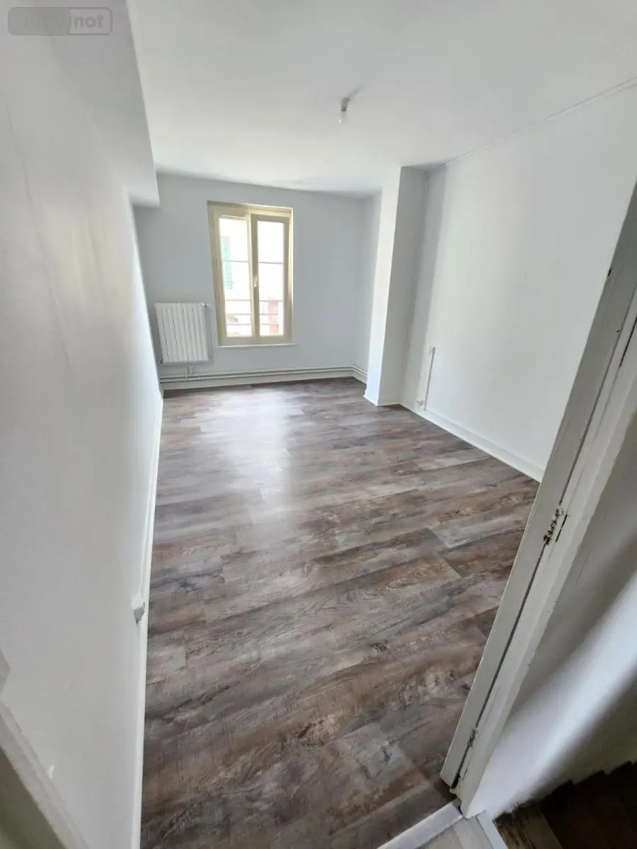 Location maison Montoire-sur-le-Loir 41800 Loir-et-Cher 41 89 m2 5 pièces 570 euros 41059-L222 003
